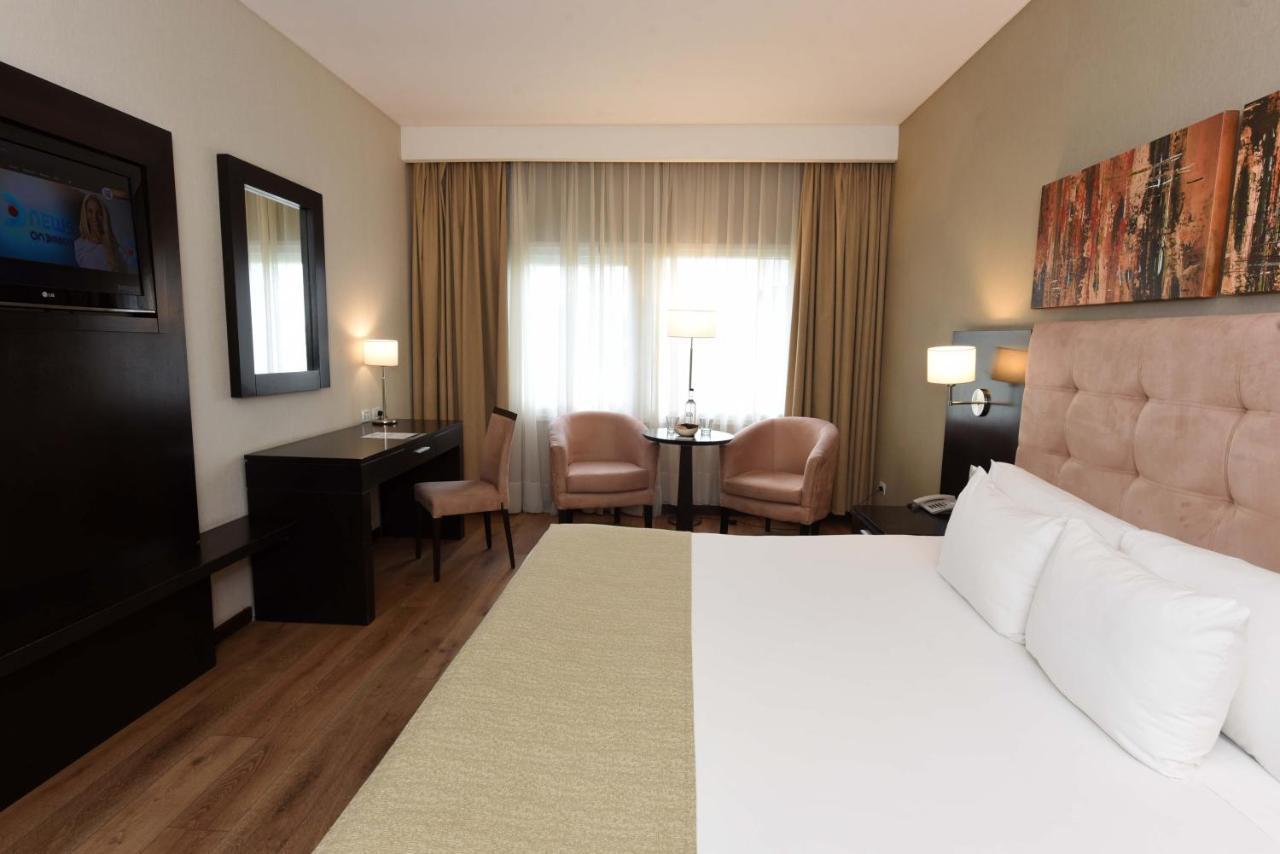 Howard Johnson Resort & Convention Center Эсейса Экстерьер фото